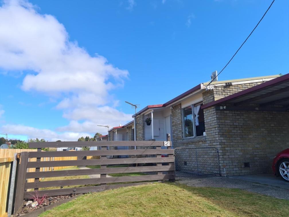 Waratah Waterfall Retreat Unit 1 Free Pay Tv In Two Rooms Free Wifi 外观 照片