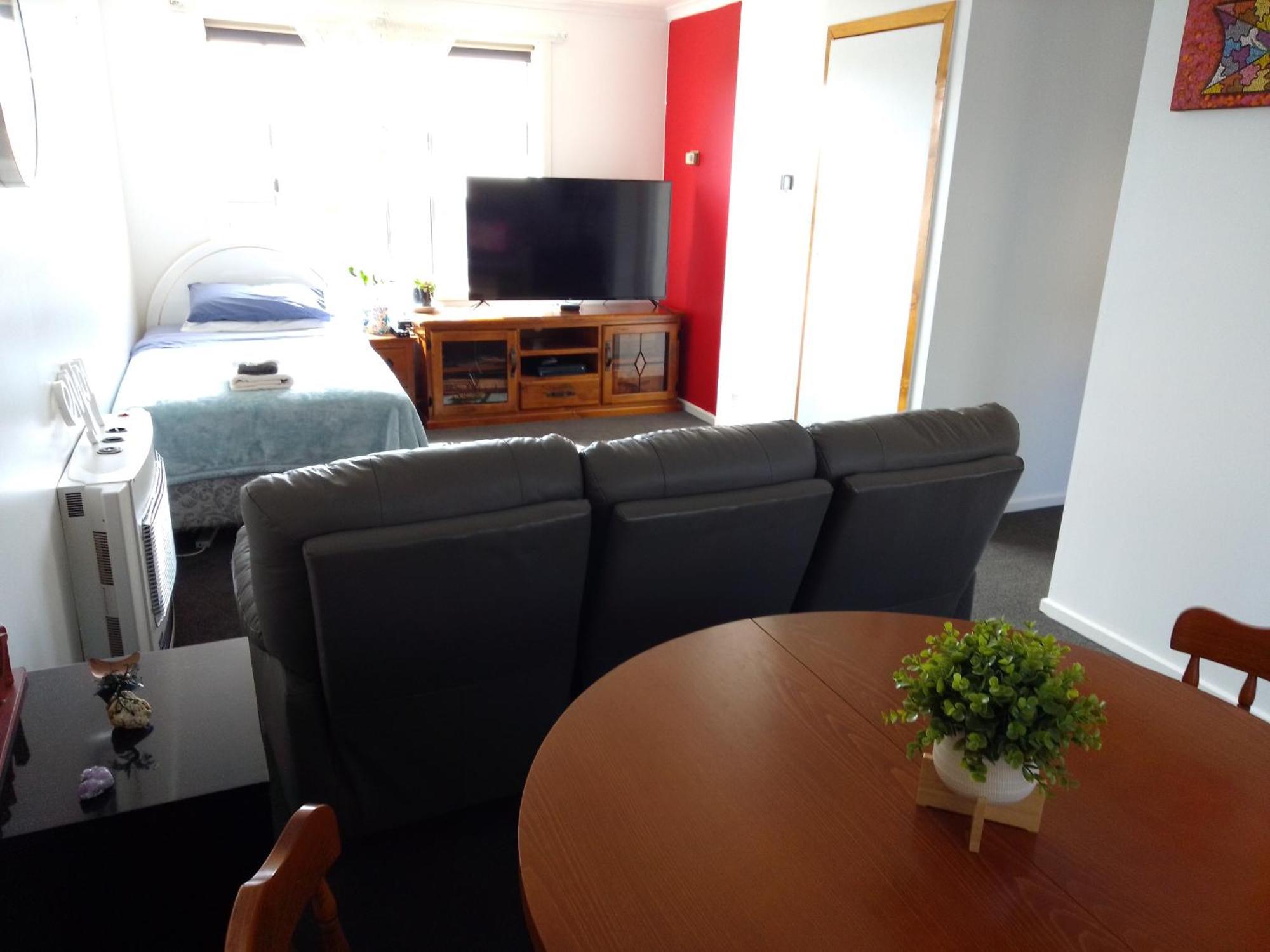 Waratah Waterfall Retreat Unit 1 Free Pay Tv In Two Rooms Free Wifi 外观 照片